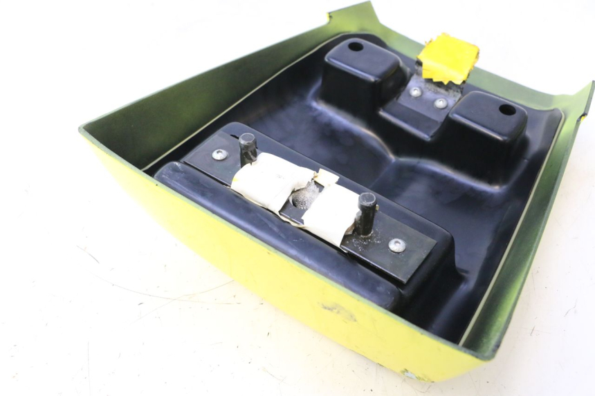 photo de SEAT COWL SUZUKI SV S 650 (2003 - 2009) - Zoom on usage condition