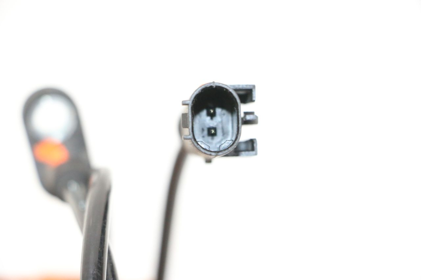 photo de REAR ABS SENSOR SEGWAY NINEBOT E125S 1 (2022 - 2026) - Technical close-up