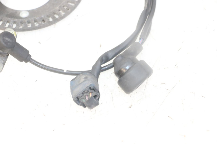 photo de REAR ABS SENSOR HONDA FORZA ABS 300 (2013 - 2017) - Technical close-up