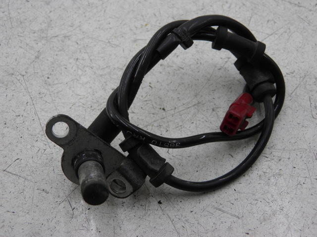 photo de REAR ABS SENSOR HONDA FES S-WING SWING ABS 125 (2007 - 2015) - Zoom on usage condition