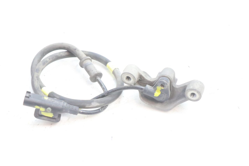 photo de REAR ABS SENSOR PIAGGIO MP3 500 (2016 - 2018) - Fixing points details