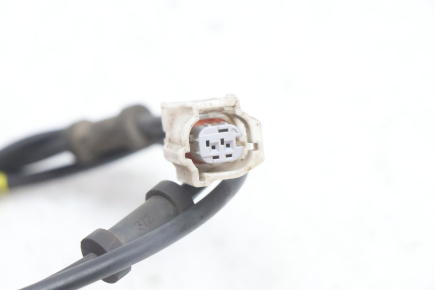 photo de REAR ABS SENSOR YAMAHA N-MAX NMAX 125 (2021 - 2024) - Fixing points details