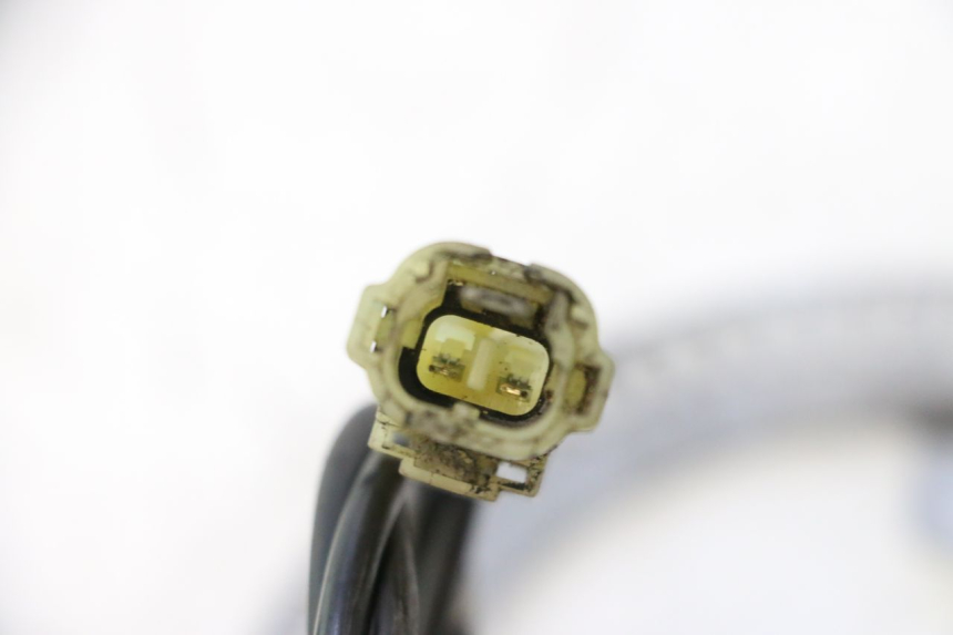photo de REAR ABS SENSOR PEUGEOT SATELIS 125 (2013 - 2018) - Alternative perspective