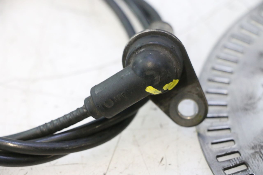 photo de REAR ABS SENSOR PEUGEOT SATELIS 125 (2013 - 2018) - Surface and material condition