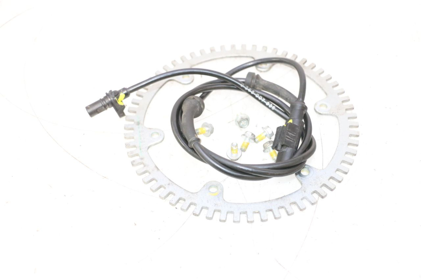 photo de REAR ABS SENSOR CAN-AM SPYDER RS 1000 (2008 - 2012) - Alternative perspective
