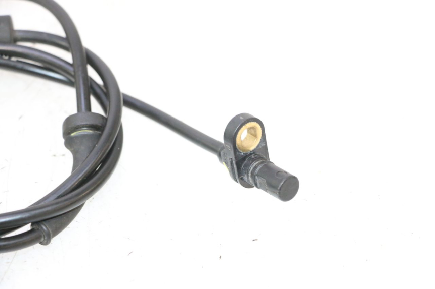 photo de REAR ABS SENSOR CAN-AM SPYDER RS 1000 (2008 - 2012) - Technical close-up
