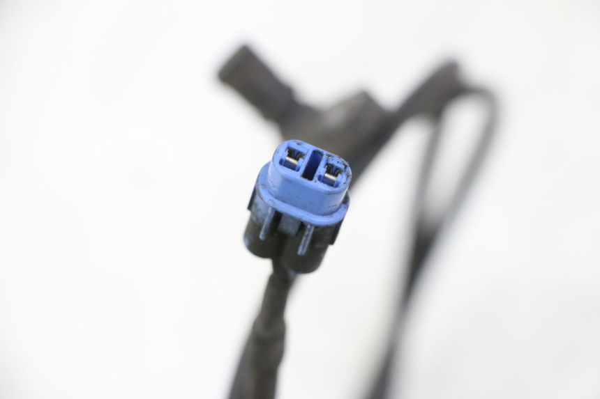 photo de REAR ABS SENSOR SUZUKI BURGMAN 125 (2015 - 2017) - Zoom on usage condition