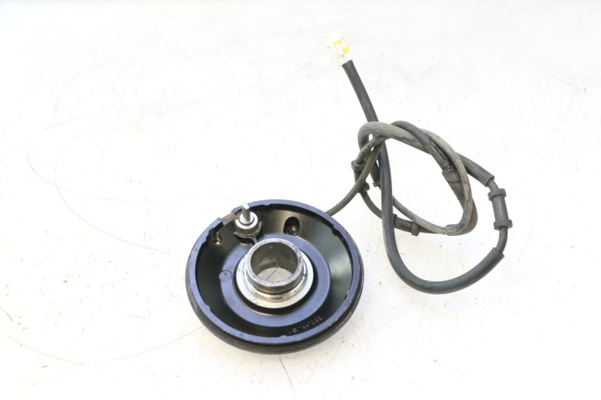 photo de REAR ABS SENSOR YAMAHA TDM ABS 900 (2002 - 2014) - Technical close-up