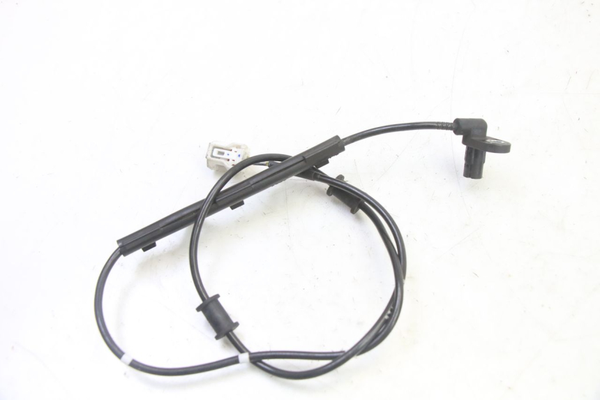photo de REAR ABS SENSOR YAMAHA XMAX X-MAX 125 (2021 - 2025) - Zoom on usage condition