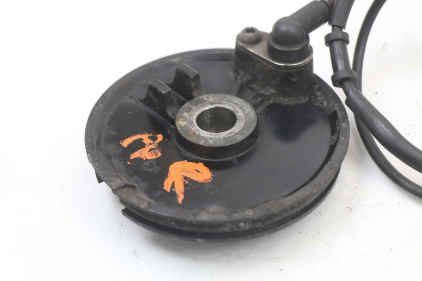 photo de REAR ABS SENSOR YAMAHA XJ6 ABS 600 (2008 - 2016) - Alternative perspective