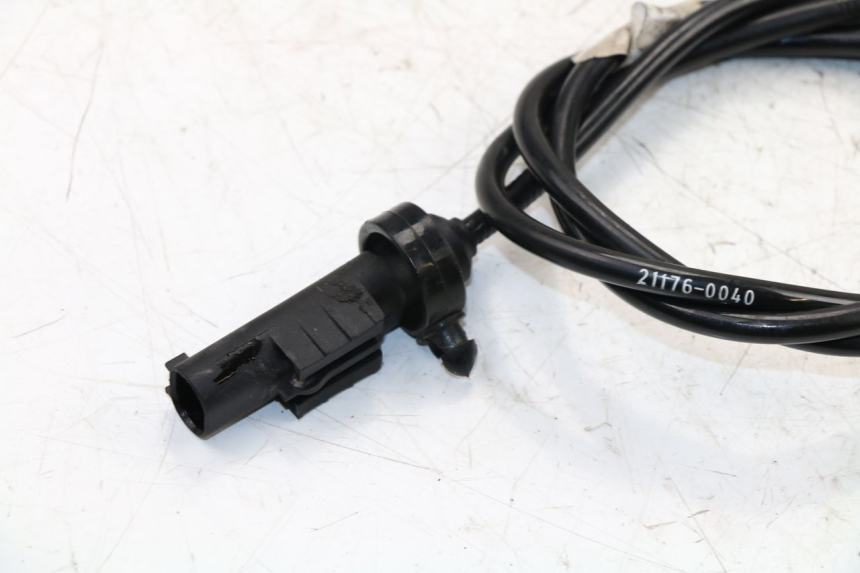 photo de FRONT ABS SENSOR KAWASAKI ER-6 ER6 N ABS 650 (2005 - 2009) - Alternative perspective