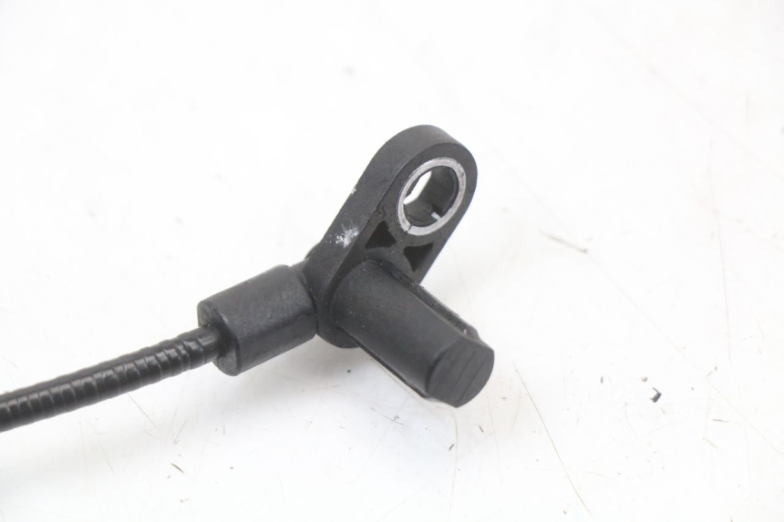 photo de FRONT ABS SENSOR KAWASAKI NINJA 400 (2018 - 2023) - Technical close-up