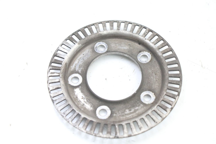 photo de FRONT ABS SENSOR PEUGEOT SATELIS 125 (2013 - 2018) - Zoom on usage condition