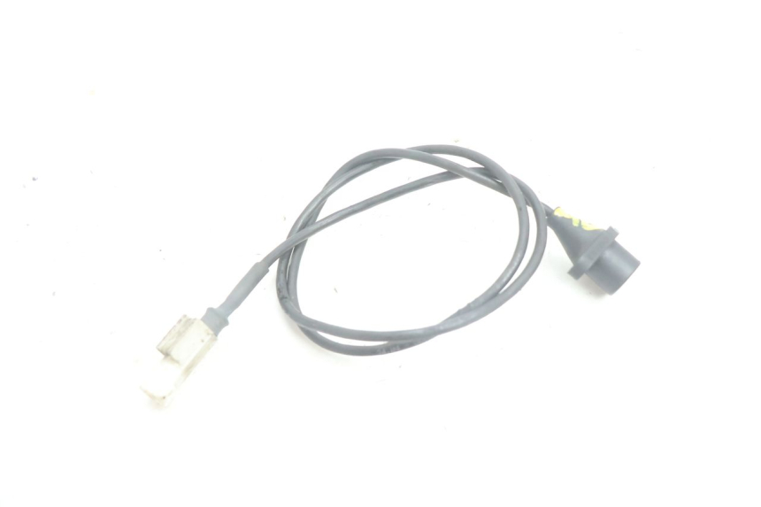 photo de FRONT ABS SENSOR PEUGEOT SATELIS 125 (2006 - 2009) - Technical close-up
