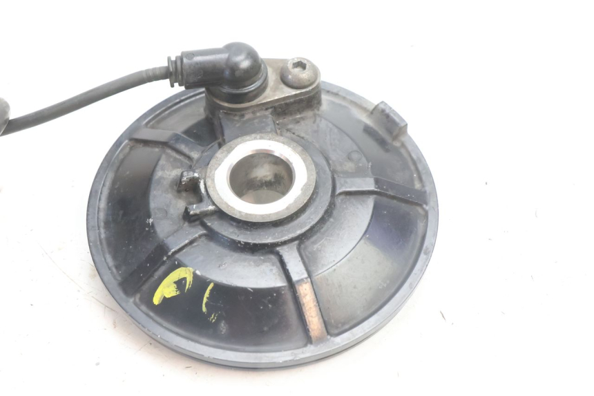 photo de FRONT ABS SENSOR YAMAHA TDM ABS 900 (2002 - 2014) - Zoom on usage condition