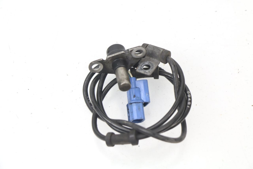 photo de FRONT ABS SENSOR HONDA VFR F 1200 (2010 - 2015) - Zoom on usage condition