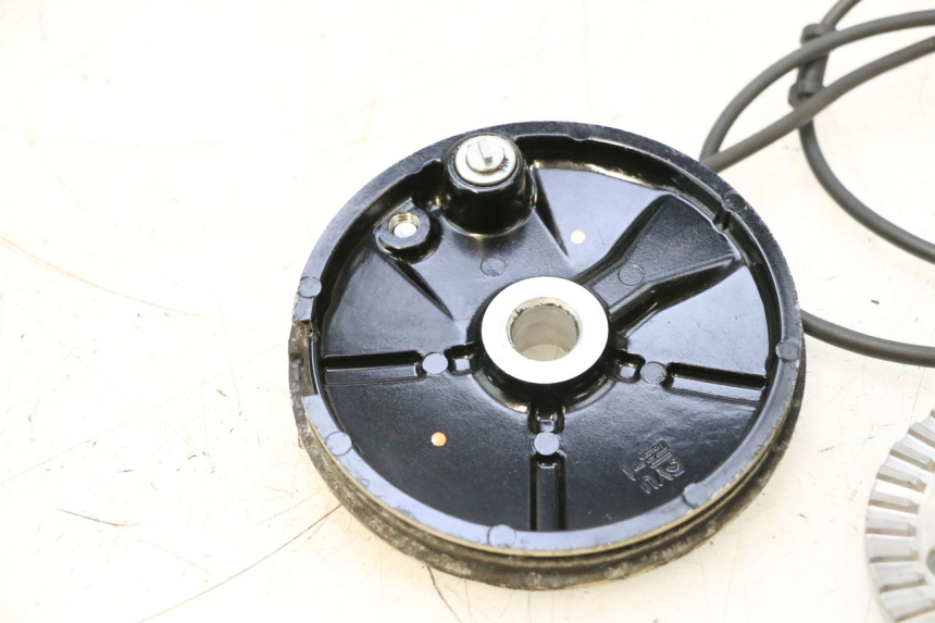 photo de FRONT ABS SENSOR YAMAHA XP T-MAX ABS 500 (2005 - 2005) - Surface and material condition