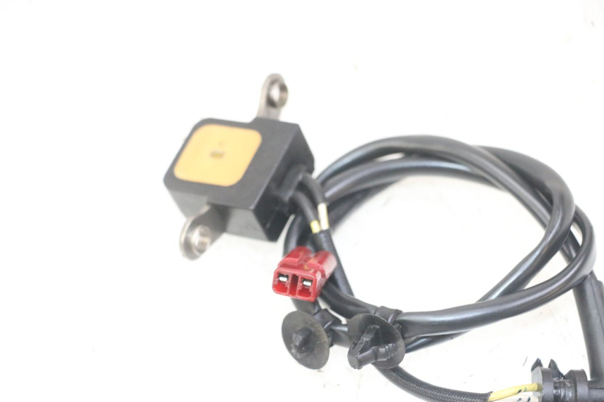 photo de IGNITION SENSOR HONDA CB R 1000 (2018 - 2023) - Component detail