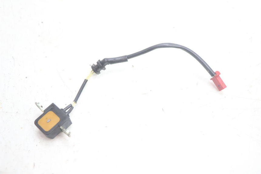 photo de IGNITION SENSOR HONDA FJS SILVER WING SILVERWING 400 (2005 - 2008) - Alternative perspective