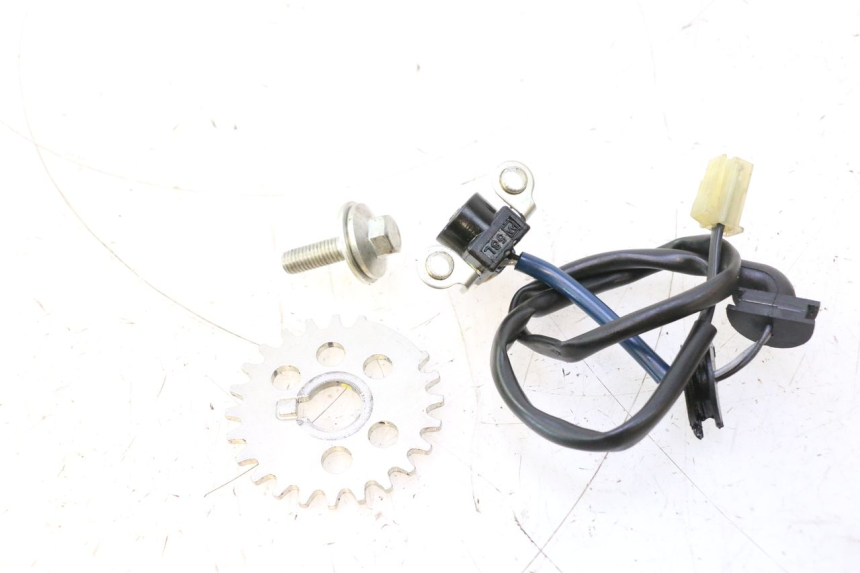 photo de IGNITION SENSOR YAMAHA YZF R6 600 (2008 - 2009) - Alternative perspective