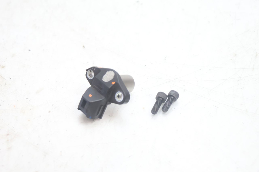 photo de CAMSHAFT SENSOR SUZUKI BURGMAN EXECUTIVE ABS 650 (2006 - 2012) - Technical close-up