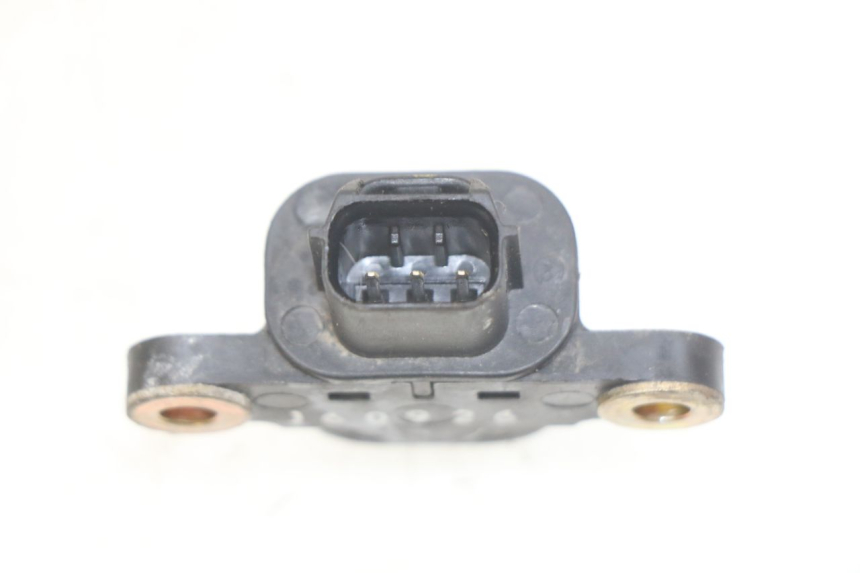 photo de FALL SENSOR KYMCO DOWNTOWN ABS 125 (2015 - 2017) - Zoom on usage condition