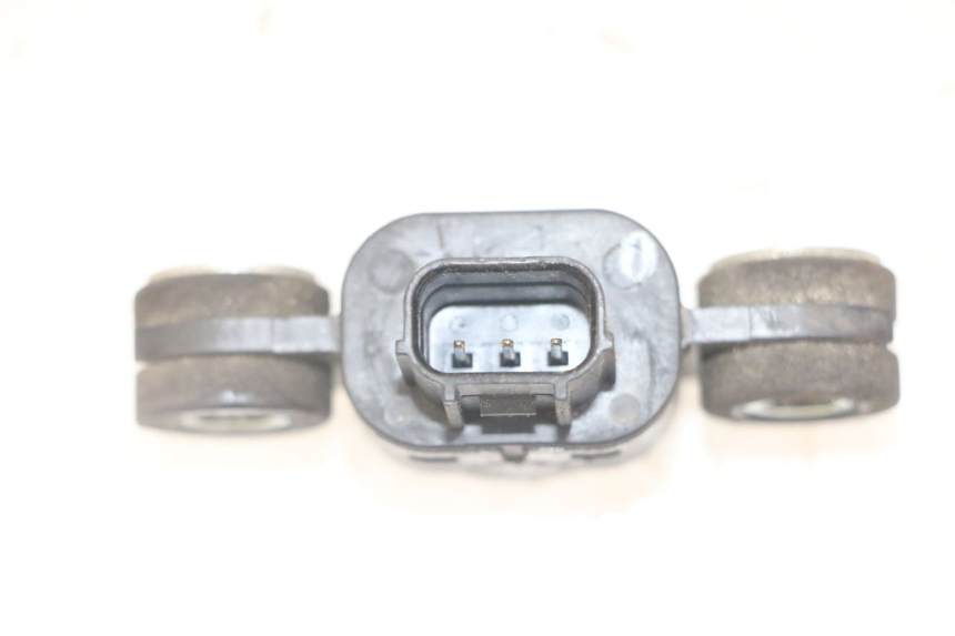 photo de TILT SENSOR HONDA FORZA ABS 300 (2013 - 2017) - Zoom on usage condition