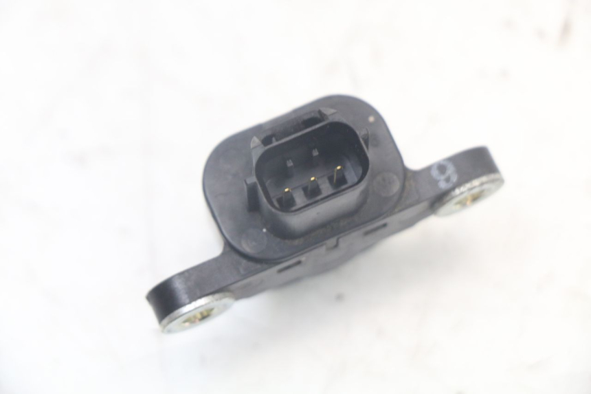 photo de FALL SENSOR KAWASAKI VERSYS ABS 650 (2015 - 2018) - Zoom on usage condition