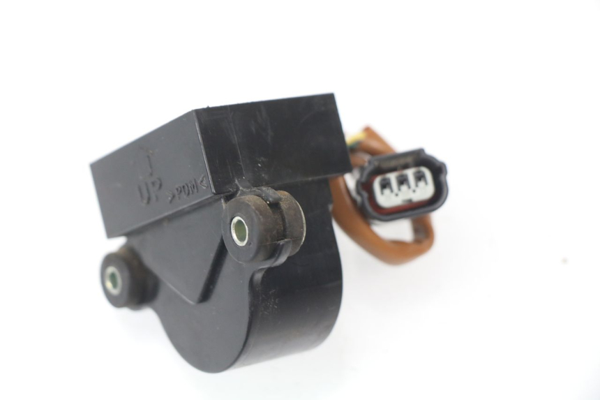 photo de TILT SENSOR HONDA VFR F 1200 (2010 - 2015) - Alternative perspective