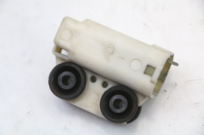 photo de FALL SENSOR YAMAHA X-MAX XMAX 125 (2010 - 2013) - Zoom on usage condition