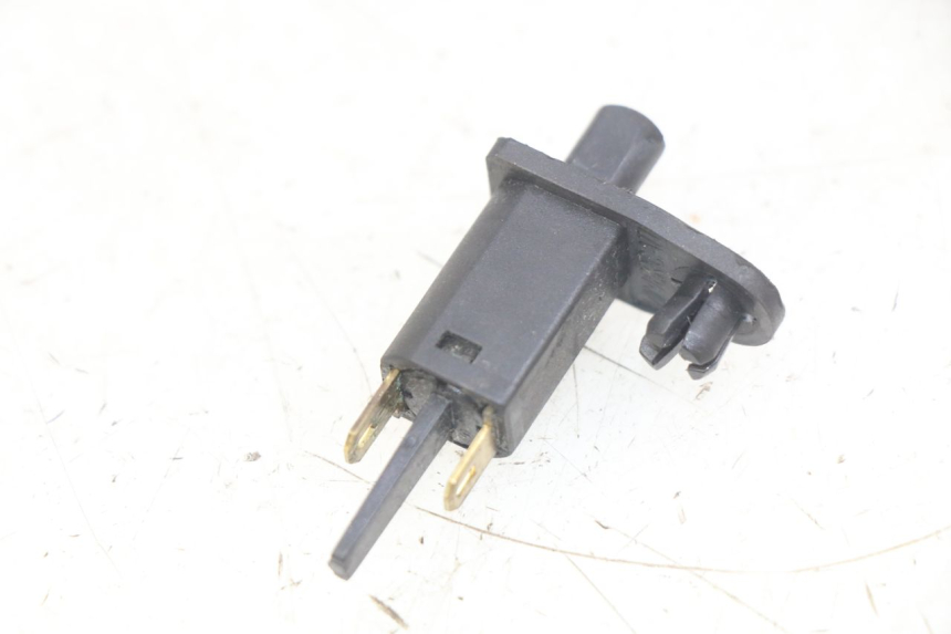 photo de TRUNK OPENING SENSOR PEUGEOT SATELIS 125 (2006 - 2009) - Component detail