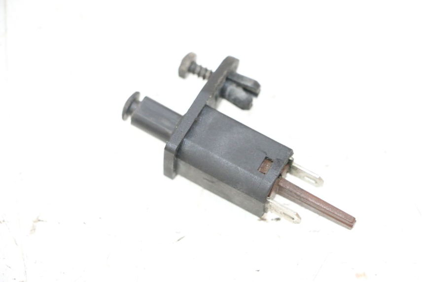 photo de TRUNK OPENING SENSOR PIAGGIO X8 125 (2004 - 2007) - Zoom on usage condition