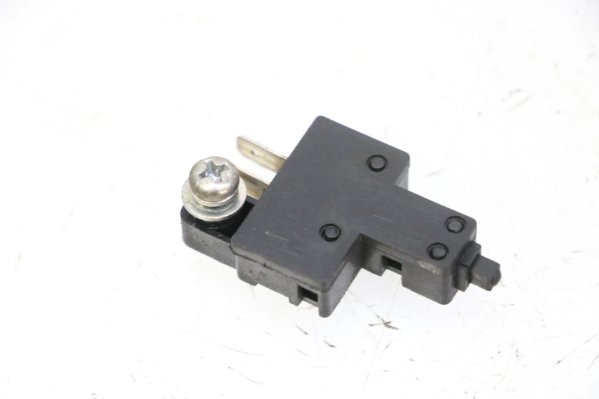 photo de SEAT OPENING SENSOR HONDA FES S-WING SWING ABS 125 (2007 - 2015) - Zoom on usage condition