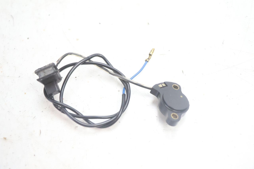 photo de NEUTRAL SENSOR SUZUKI DR S 600 (1985 - 1989) - Zoom on usage condition