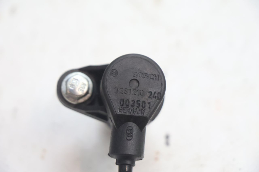 photo de CRANKSHAFT POSITION SENSOR GILERA GP 800 (2007 - 2013) - Component detail