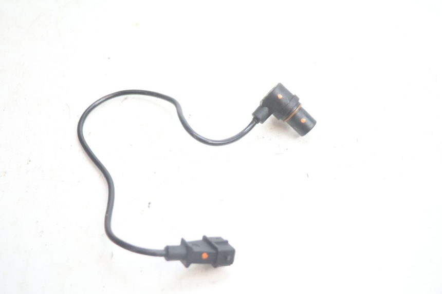 photo de CRANKSHAFT POSITION SENSOR GILERA GP 800 (2007 - 2013) - Zoom on usage condition