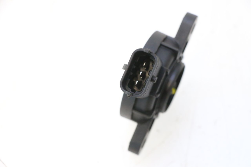 photo de NEUTRAL SENSOR CAN-AM SPYDER RS 1000 (2008 - 2012) - Component detail