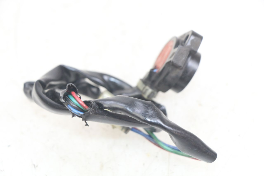 photo de NEUTRAL POSITION SENSOR SUZUKI SV N 650 (1999 - 2002) - Component detail