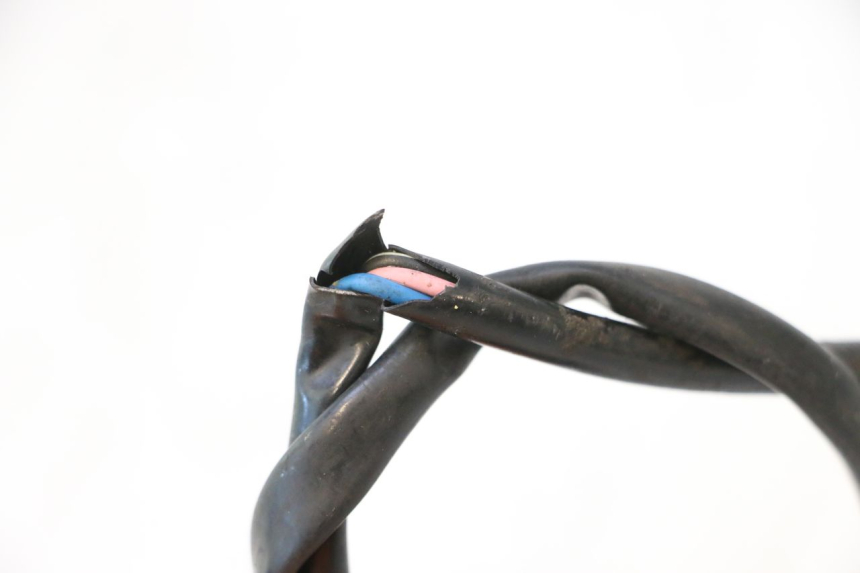 photo de NEUTRAL SENSOR SUZUKI SV S 650 (2003 - 2009) - Zoom on usage condition