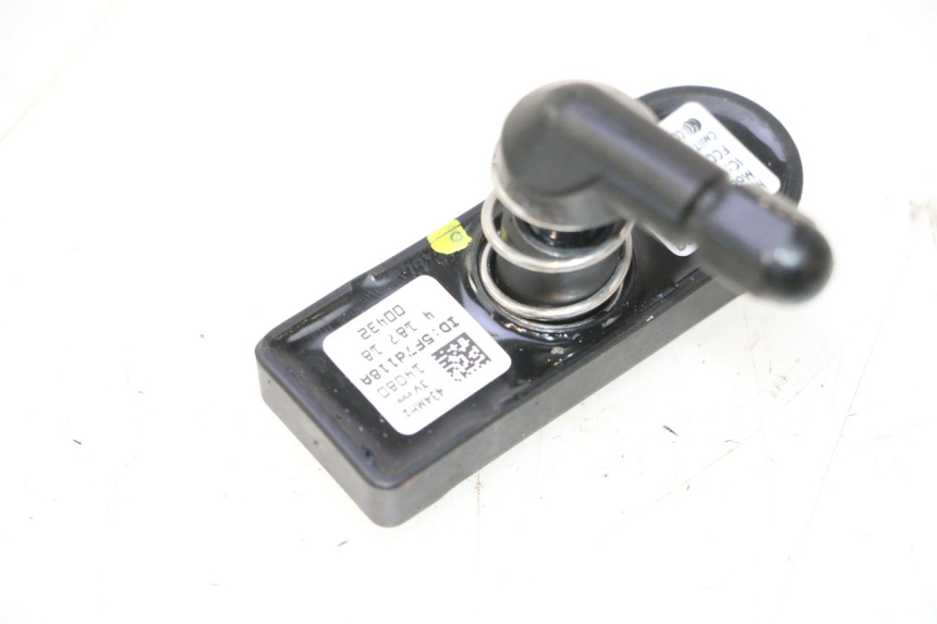 photo de TYRE PRESSURE SENSOR HARLEY DAVIDSON ROAD GLIDE FLTRXSE 1920 (2018 - 2022) - Alternative perspective