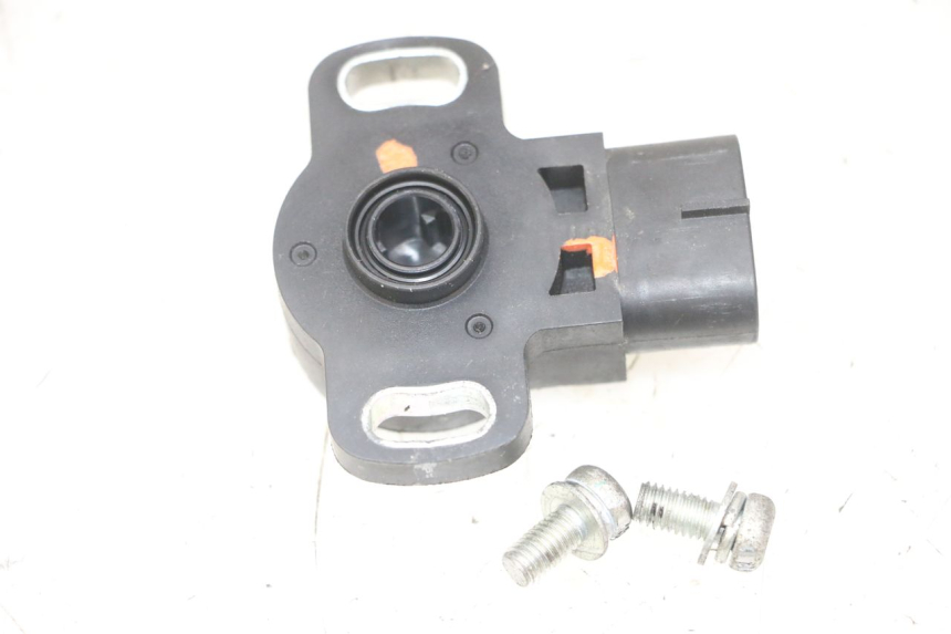 photo de TPS SENSOR YAMAHA XJ6 ABS 600 (2008 - 2016) - Zoom on usage condition