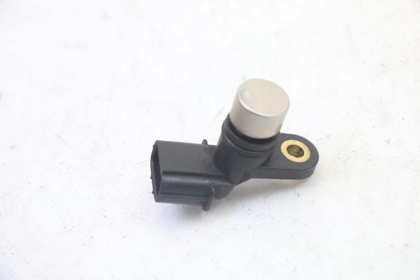 photo de SPEED SENSOR HONDA FES S-WING SWING ABS 125 (2007 - 2015) - Alternative perspective