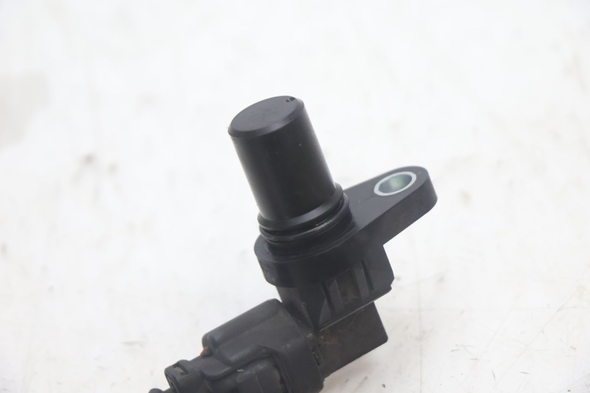 photo de SPEED SENSOR HONDA FJS SILVER WING SILVERWING 400 (2005 - 2008) - Zoom on usage condition