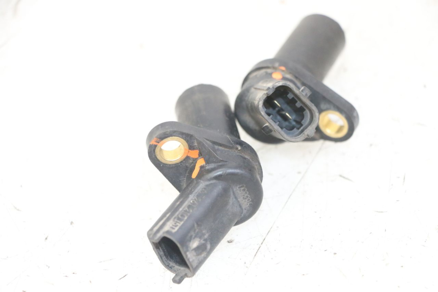 photo de SPEED SENSOR PIAGGIO MP3 LT 400 (2007 - 2012) - Technical close-up
