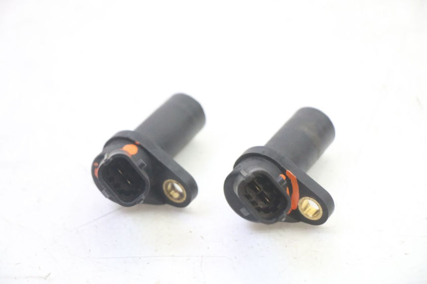 photo de SPEED SENSOR PIAGGIO MP3 RL 250 (2006 - 2010) - Technical close-up