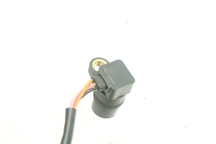 photo de SPEED SENSOR YAMAHA YZF R6 600 (2008 - 2009) - Technical close-up