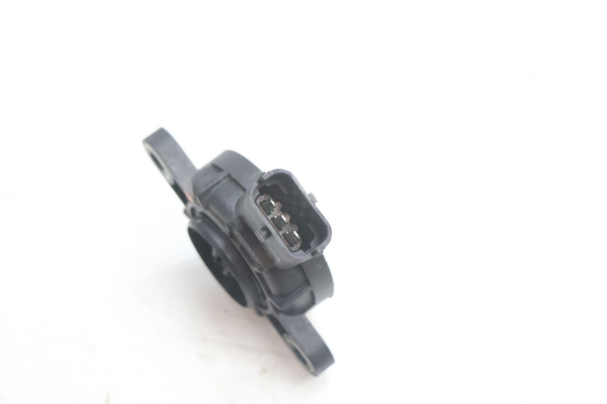 photo de ROLL LOCK POSITION SENSOR PIAGGIO MP3 LT 400 (2007 - 2012) - Technical close-up