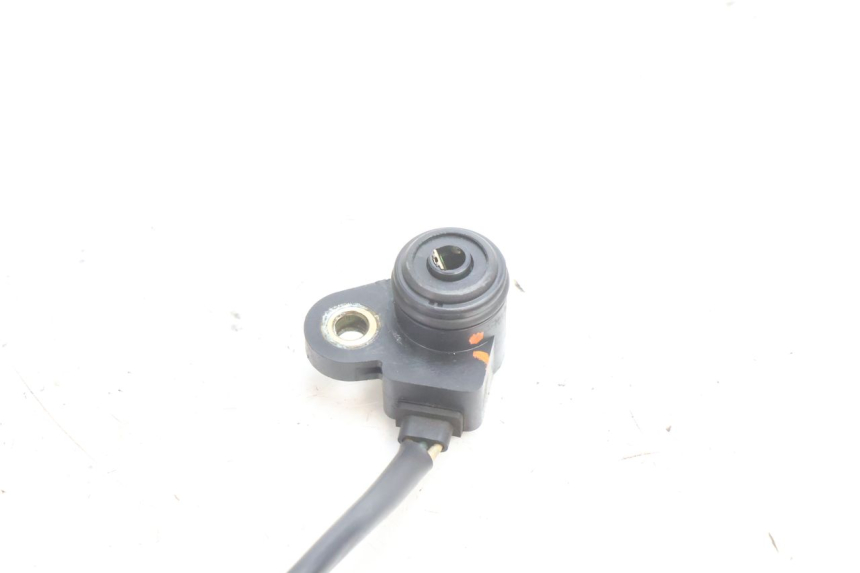 photo de ROLL LOCK POSITION SENSOR PIAGGIO MP3 500 (2016 - 2018) - Alternative perspective