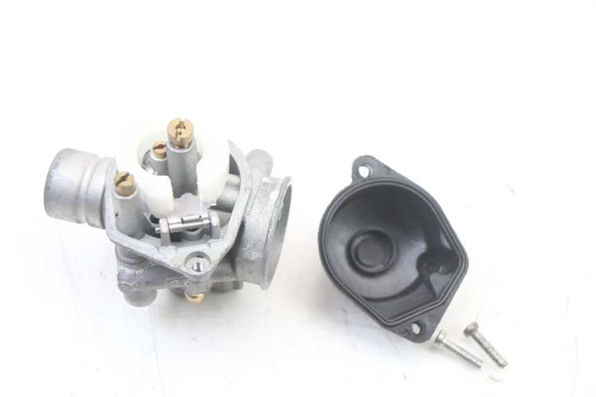 photo de CARBURETOR YAMAHA AEROX 50 (1997 - 2006) - Surface and material condition
