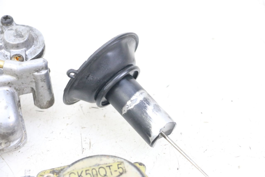 photo de CARBURETOR KYMCO AGILITY 4T 50 (2005 - 2018) - Zoom on usage condition